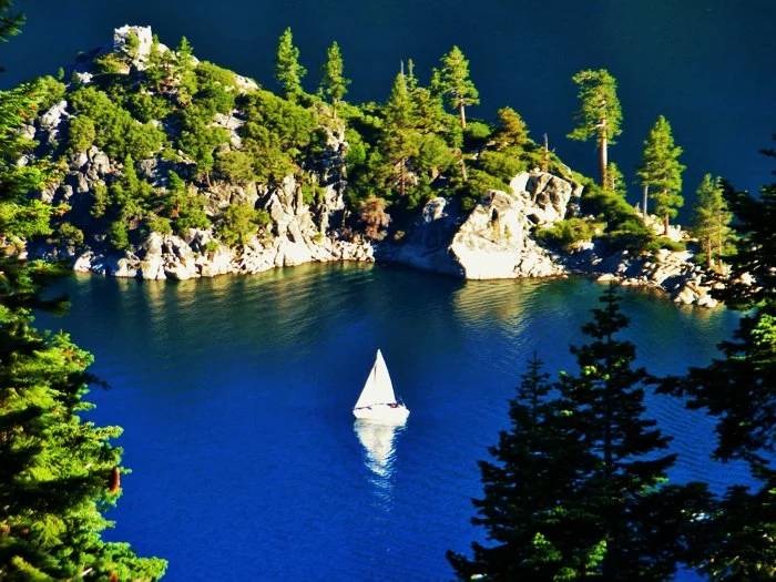 boat-in-lake